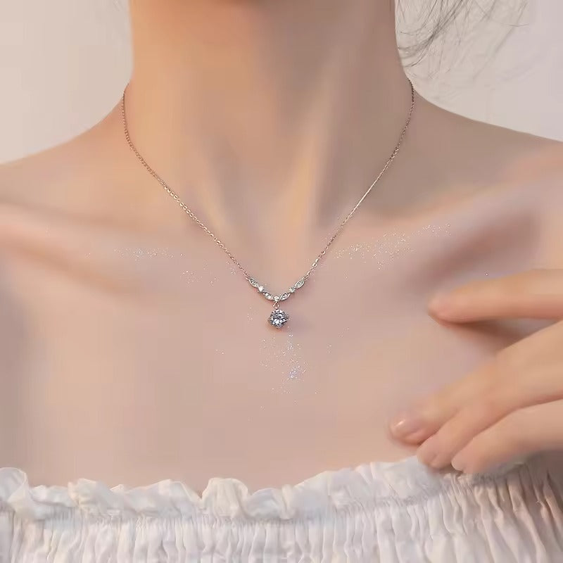 Trendy Light Luxury Zircon Necklace for Women – Delicate Collarbone Jewelry