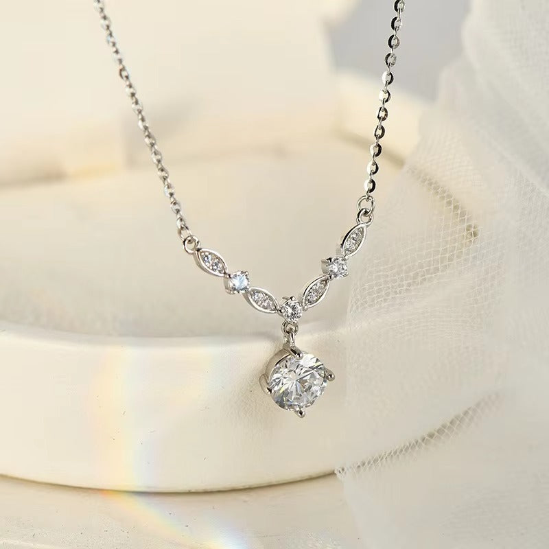 Trendy Light Luxury Zircon Necklace for Women – Delicate Collarbone Jewelry